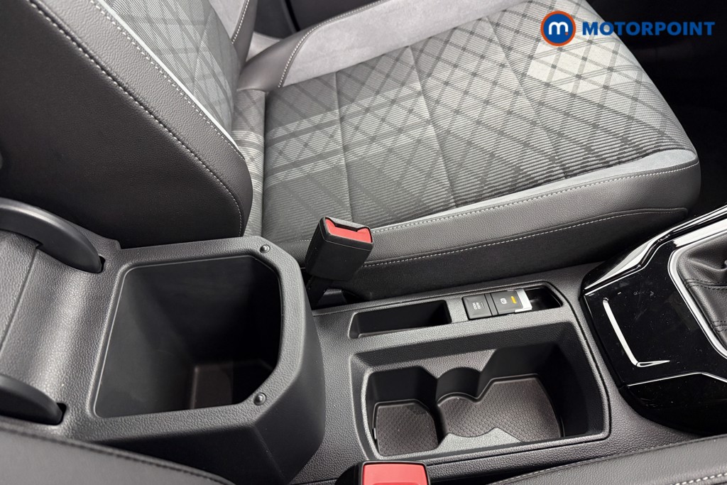 Used Volkswagen T-Roc 2022 for sale - 76394516: Photo 23