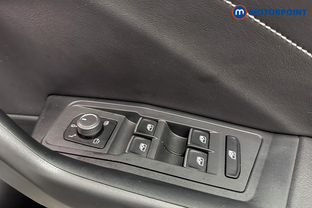 Used Volkswagen T-Roc 2022 for sale - 76394516: Photo 27