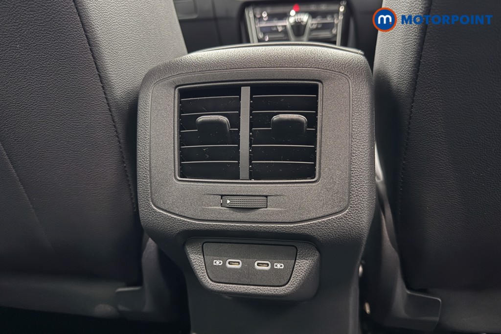 Used Volkswagen T-Roc 2022 for sale - 76394516: Photo 31