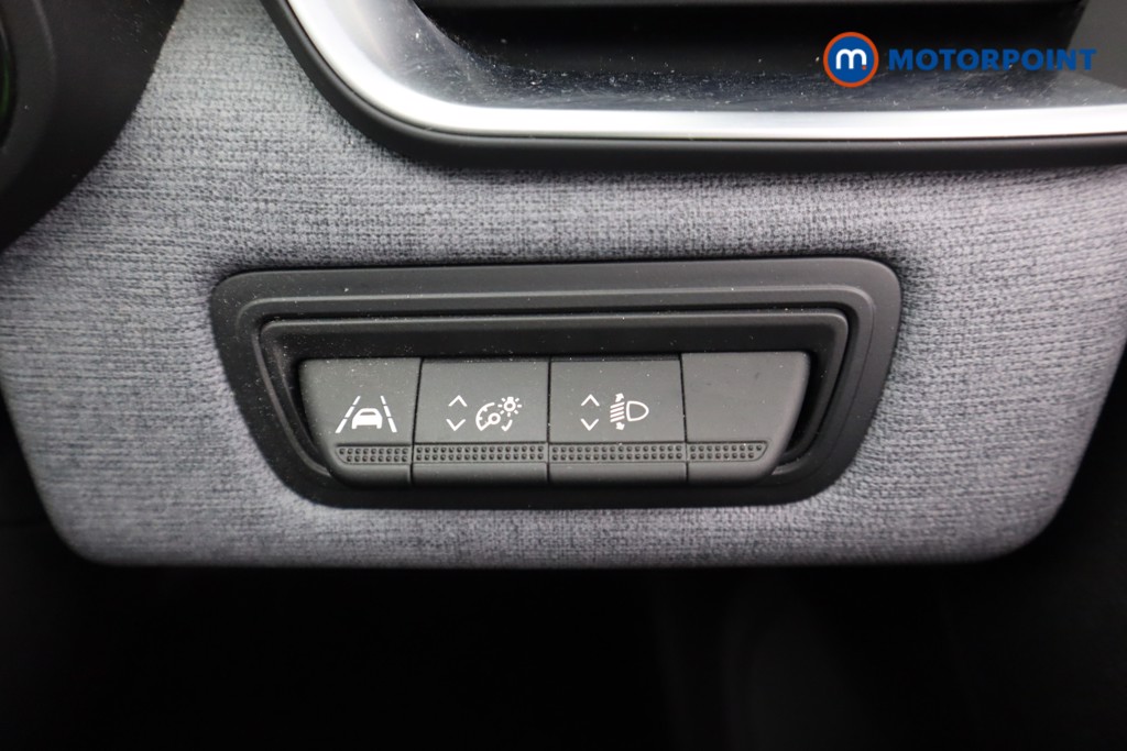 Used Renault Clio 2024 for sale - 77407395: Photo 17