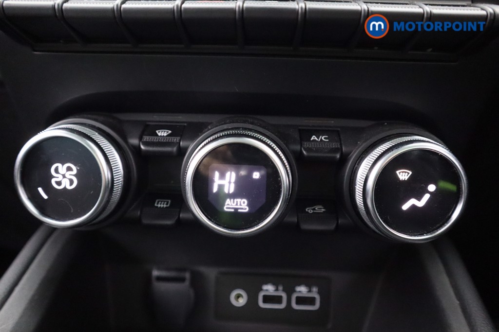 Used Renault Clio 2024 for sale - 77407395: Photo 22