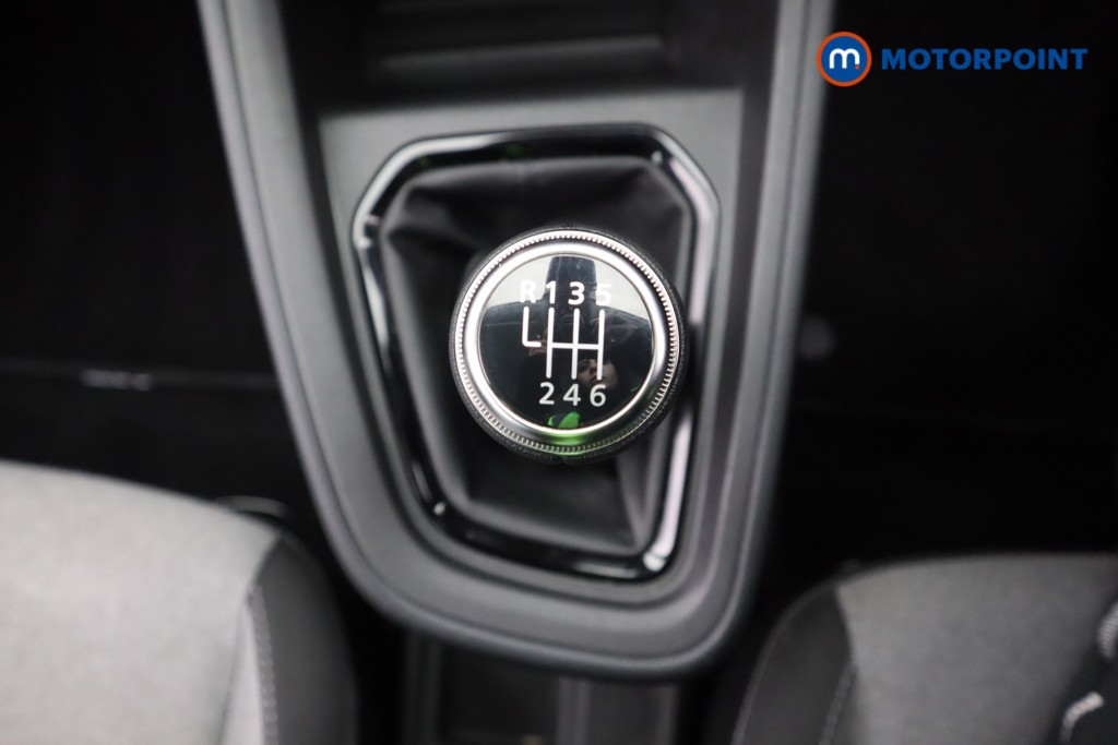 Used Renault Clio 2024 for sale - 77407395: Photo 25