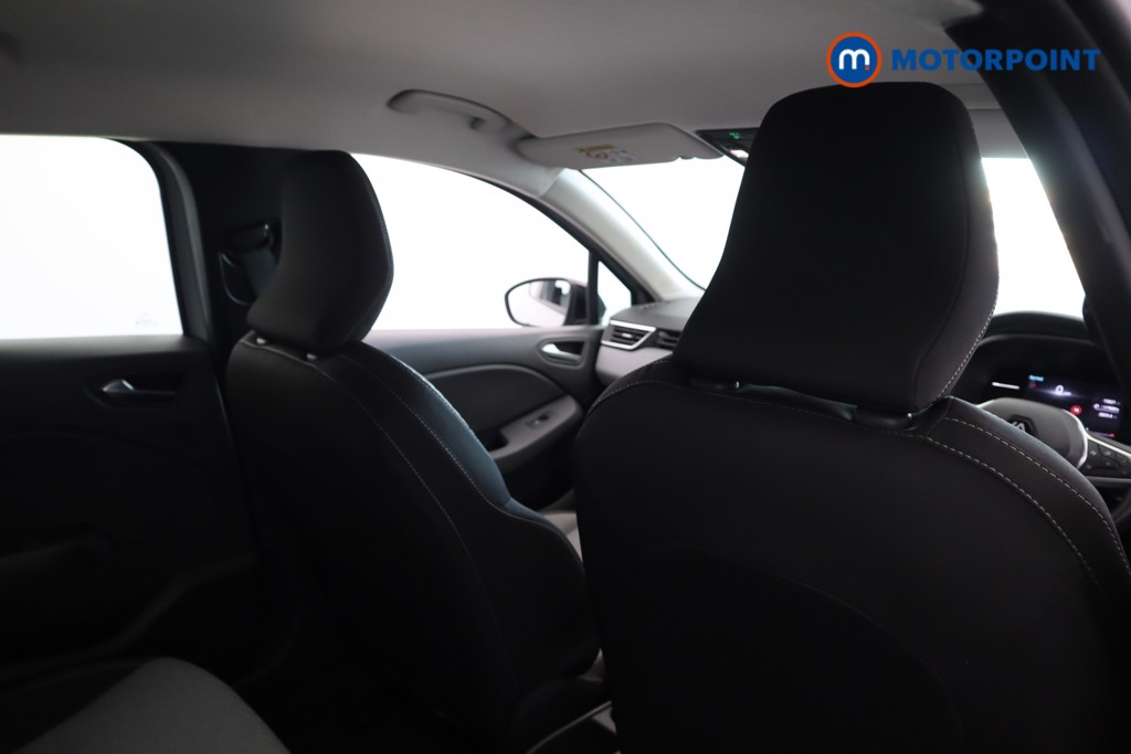 Used Renault Clio 2024 for sale - 77407395: Photo 33