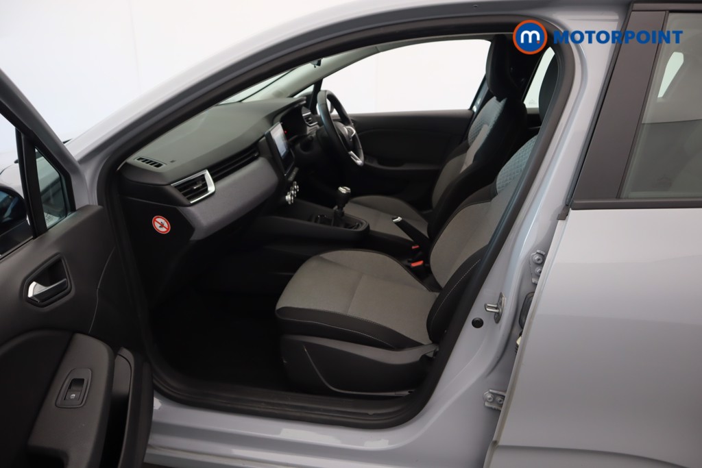 Used Renault Clio 2024 for sale - 77407395: Photo 42