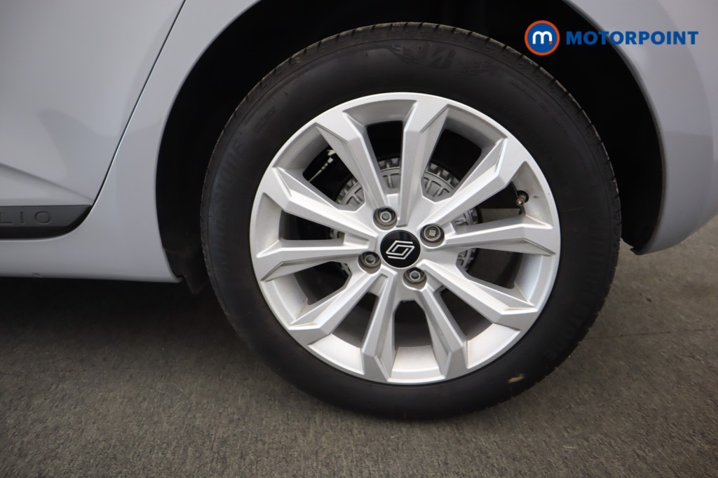 Used Renault Clio 2024 for sale - 77407395: Photo 44