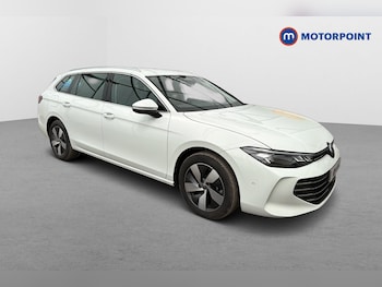 Used Volkswagen Passat 2025 for sale - 79102756: Photo