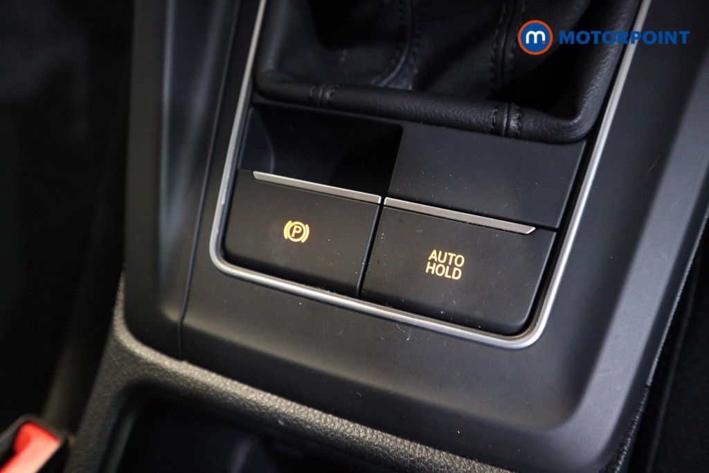 Used Volkswagen Golf 2024 for sale - 77006237: Photo 16