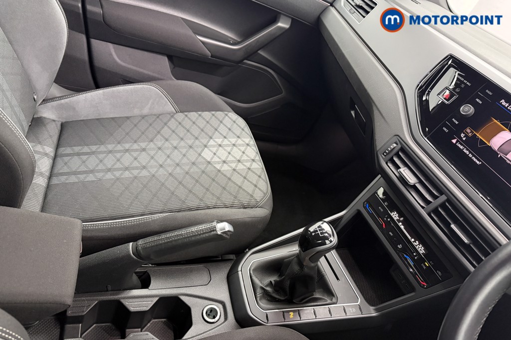 Used Volkswagen Polo 2022 for sale - 77688523: Photo 24