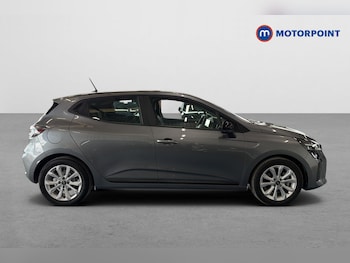 Used Renault Clio 2024 for sale - 78960615: Photo