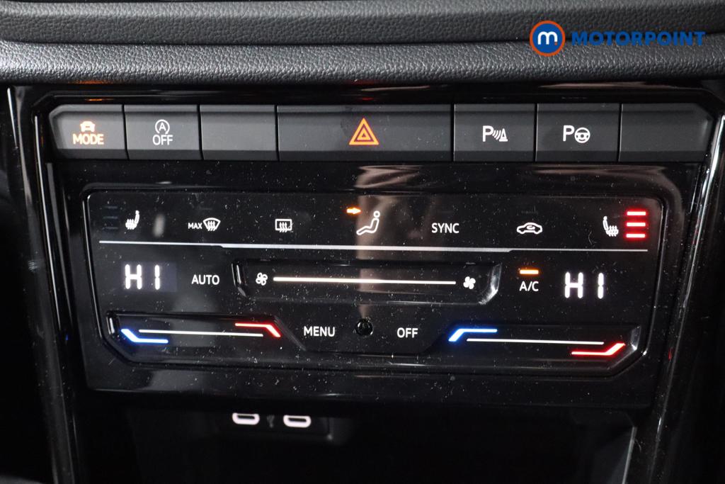 Used Volkswagen T-Roc 2025 for sale - 77354864: Photo 17