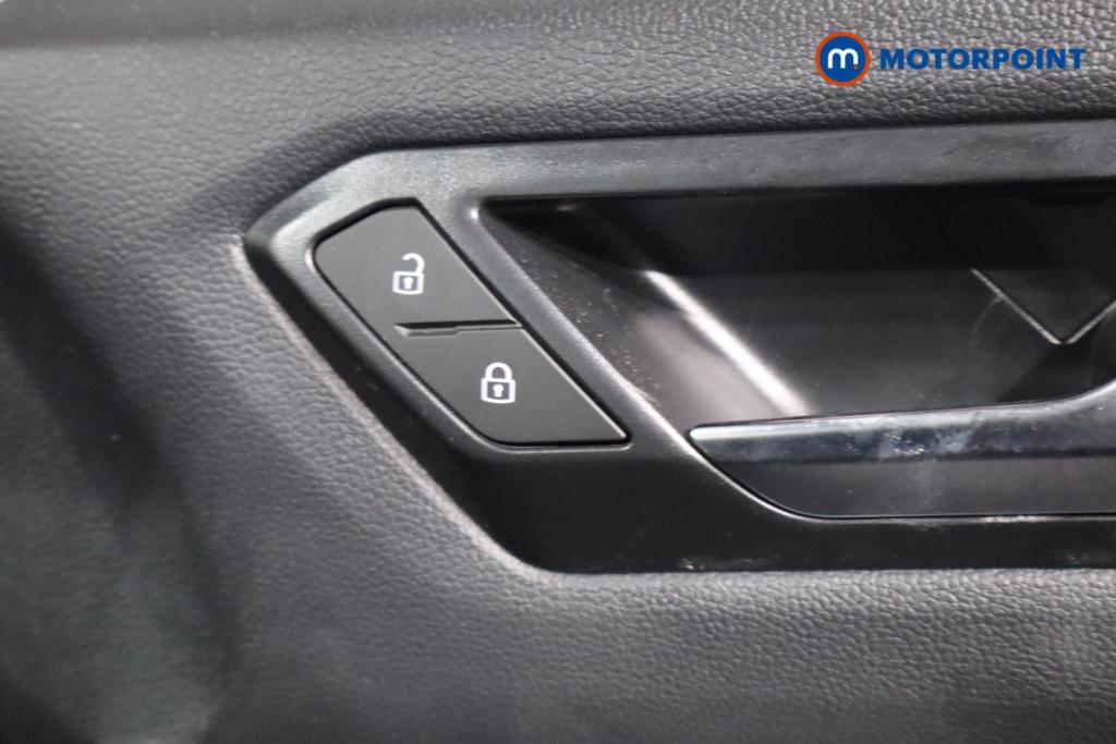 Used Volkswagen T-Roc 2025 for sale - 77354864: Photo 23