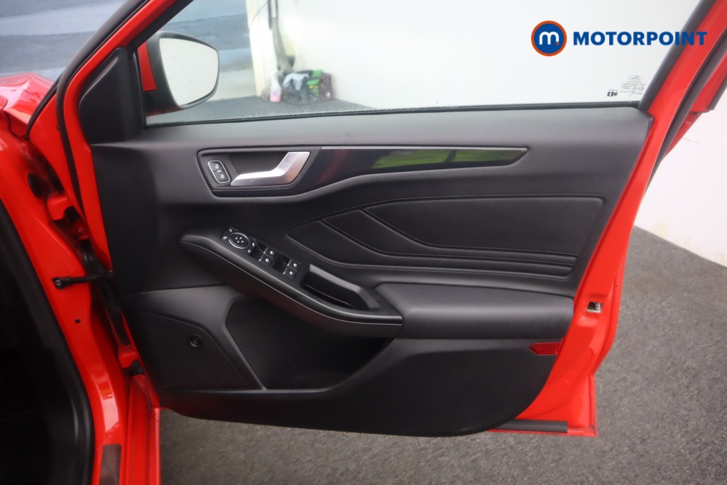 Used Ford Focus 2021 for sale - 76961101: Photo 28