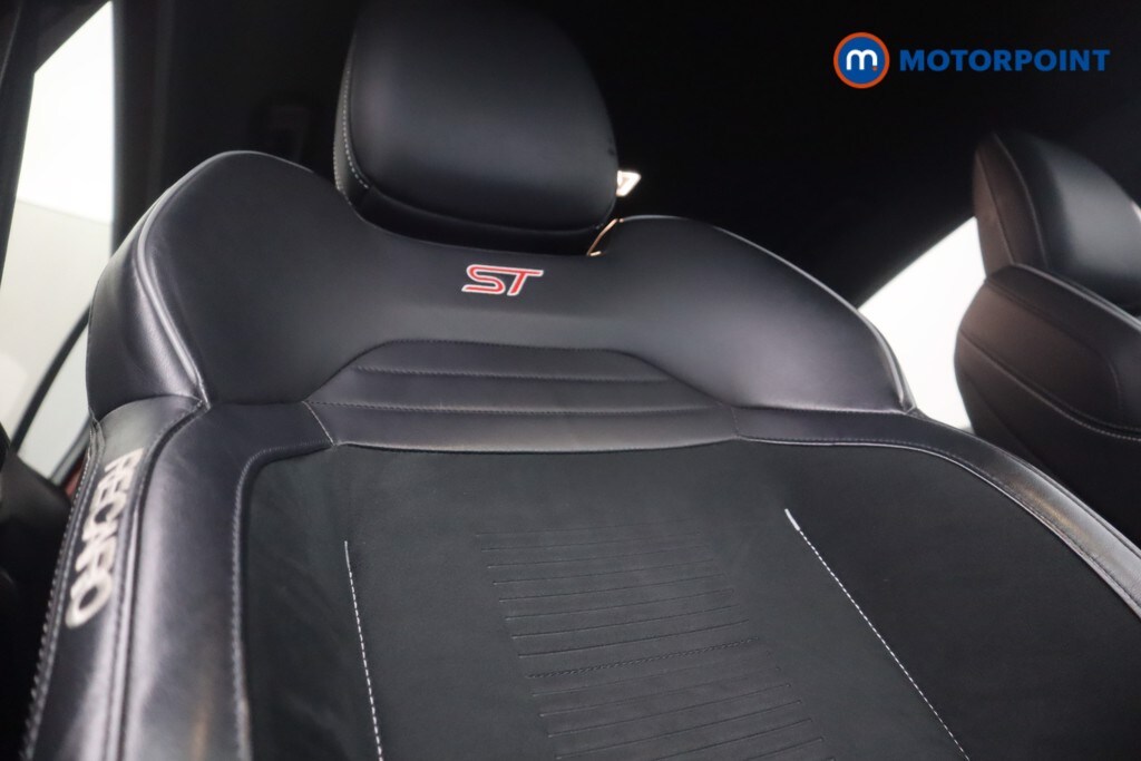 Used Ford Focus 2021 for sale - 76961101: Photo 32