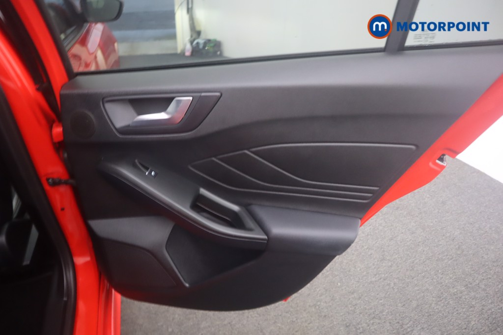 Used Ford Focus 2021 for sale - 76961101: Photo 40