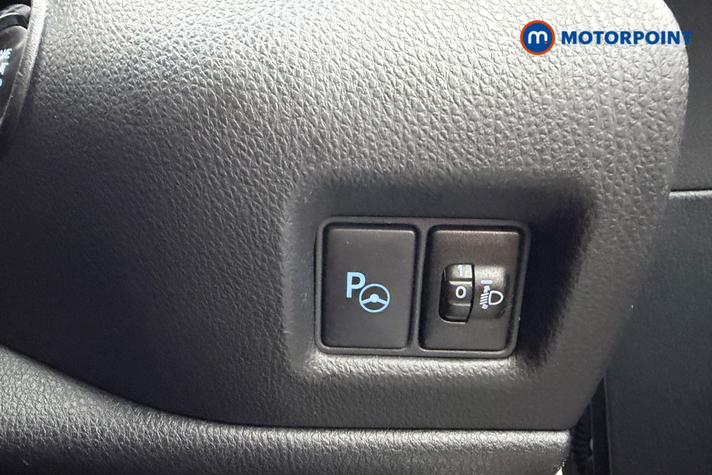 Used Toyota C-HR 2018 for sale - 78042977: Photo 15