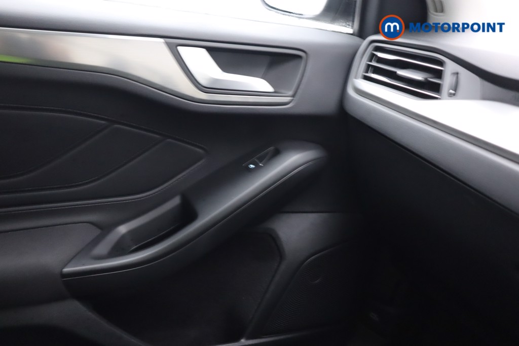 Used Ford Focus for sale - 76468035: Photo 20