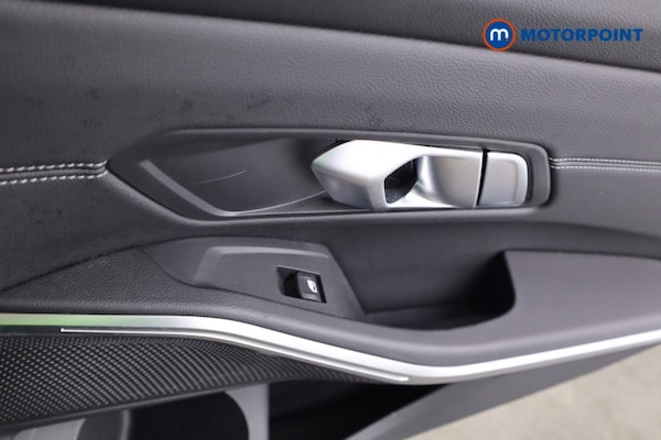 Used BMW 3 Series 2021 for sale - 76278770: Photo 26