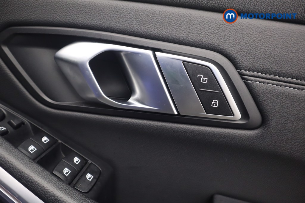 Used BMW 3 Series for sale - 76967990: Photo 30