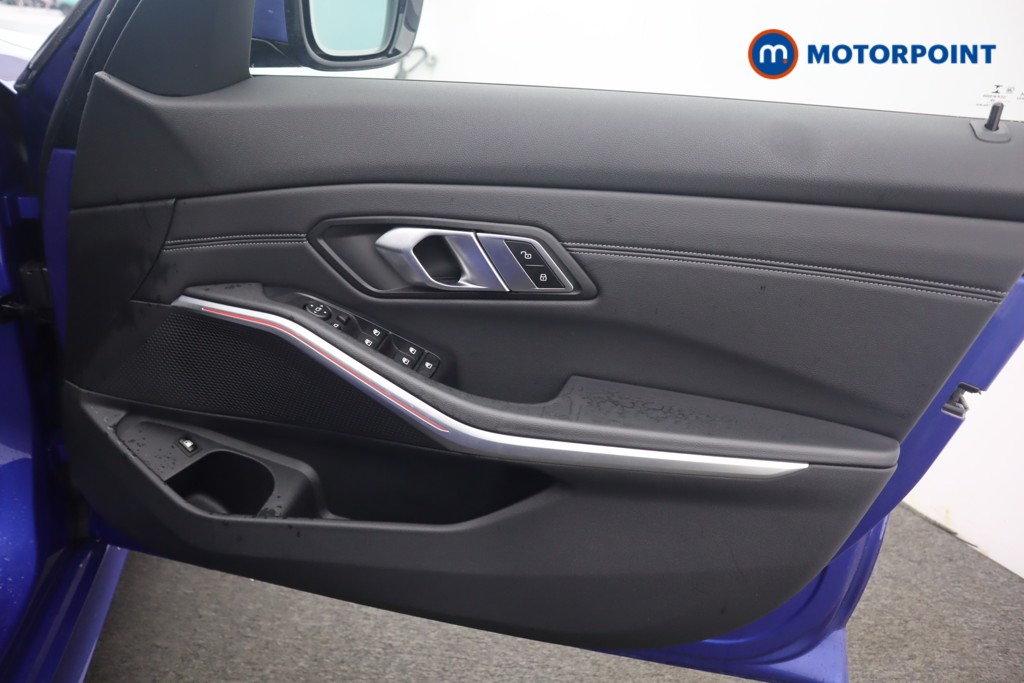 Used BMW 3 Series for sale - 76967990: Photo 32