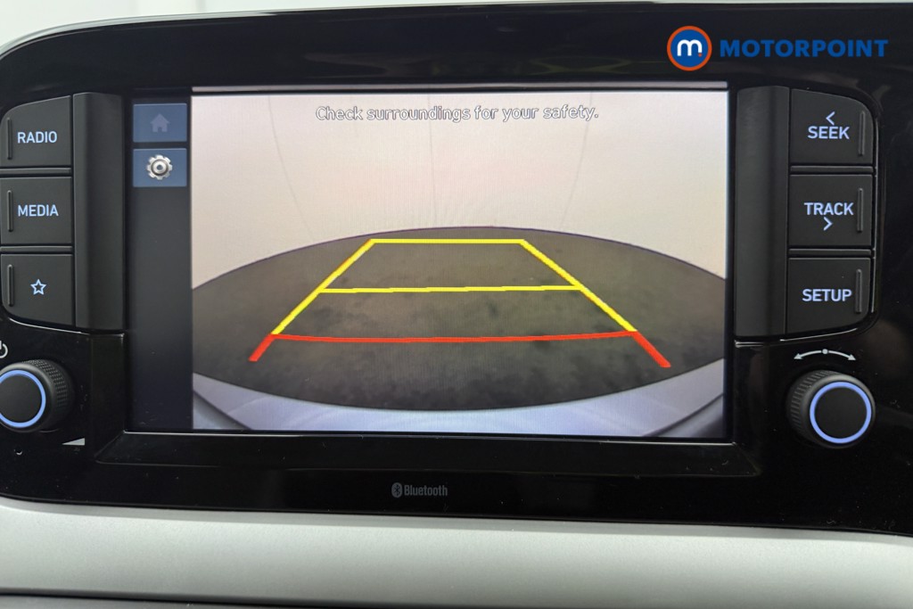 Used Hyundai i10 2023 for sale - 76545678: Photo 11