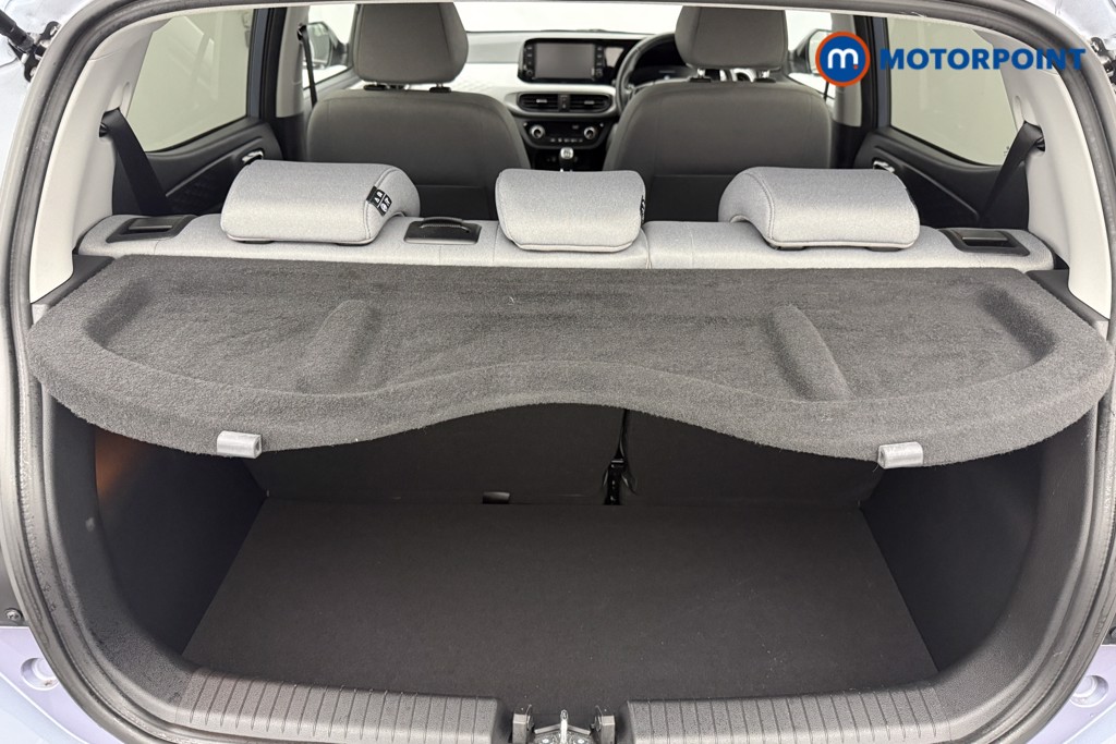 Used Hyundai i10 2023 for sale - 76545678: Photo 28