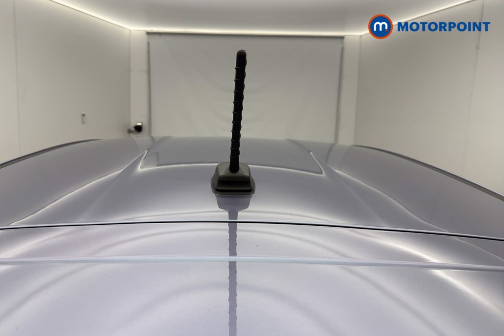 Used Hyundai i10 2023 for sale - 76545678: Photo 35