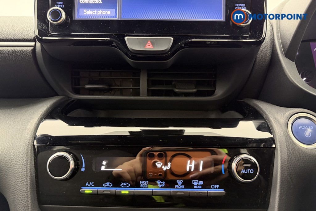 Used Toyota Yaris Cross 2023 for sale - 77519892: Photo 18