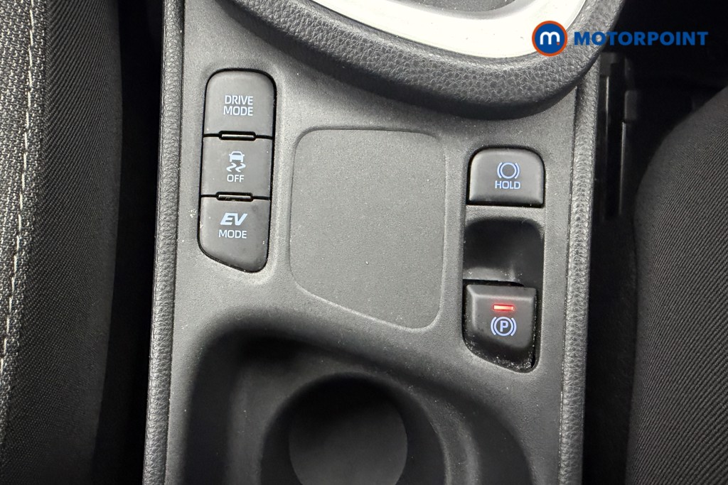 Used Toyota Yaris Cross 2023 for sale - 77519892: Photo 23