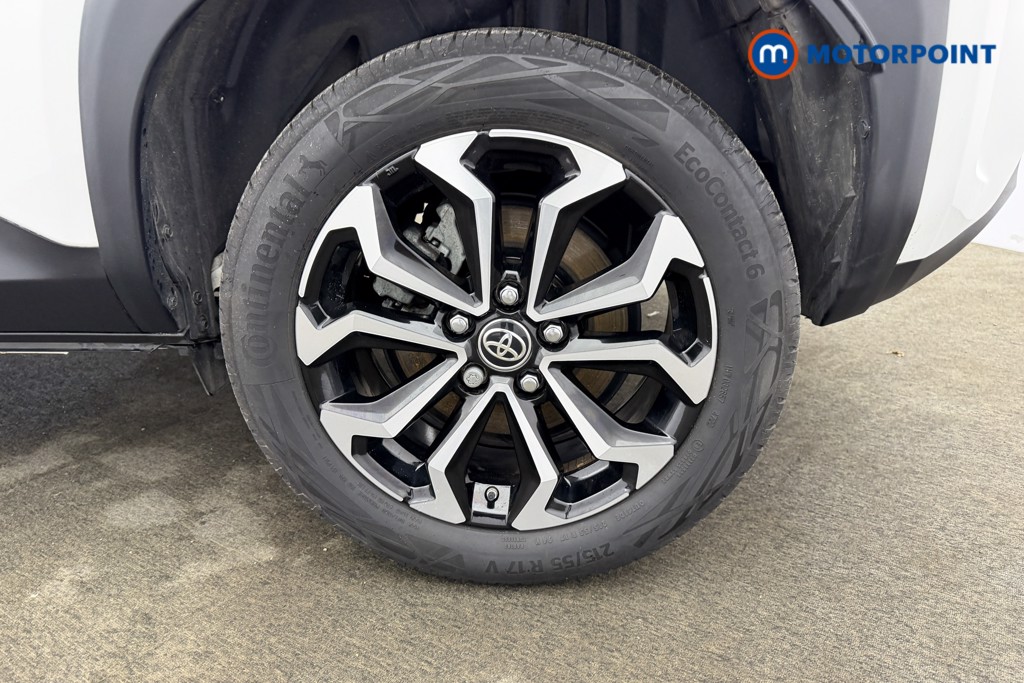 Used Toyota Yaris Cross 2023 for sale - 77519892: Photo 42