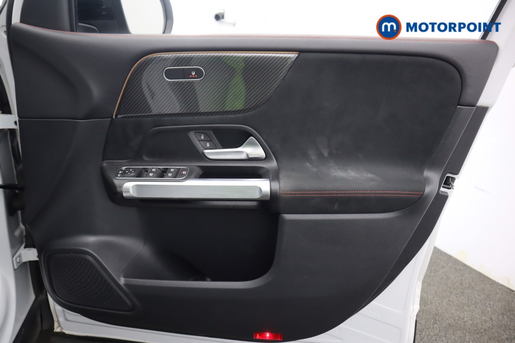 Used Mercedes-Benz GLB 2022 for sale - 77148909: Photo 33