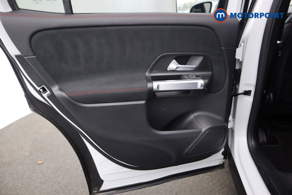 Used Mercedes-Benz GLB 2022 for sale - 77148909: Photo 42