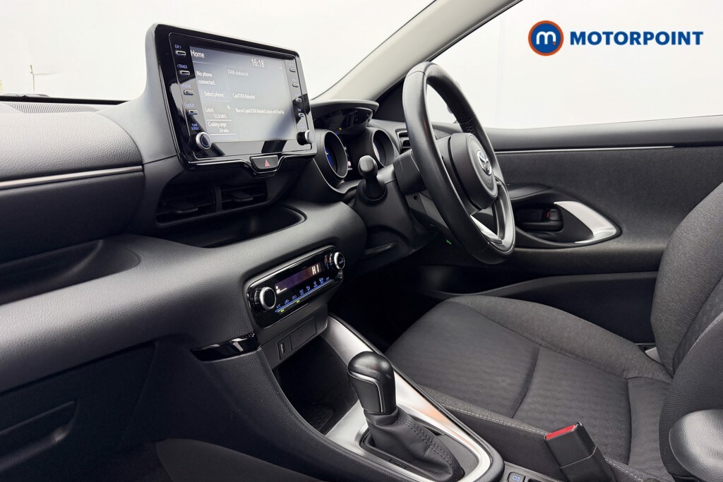 Used Toyota Yaris 2021 for sale - 77650693: Photo 37