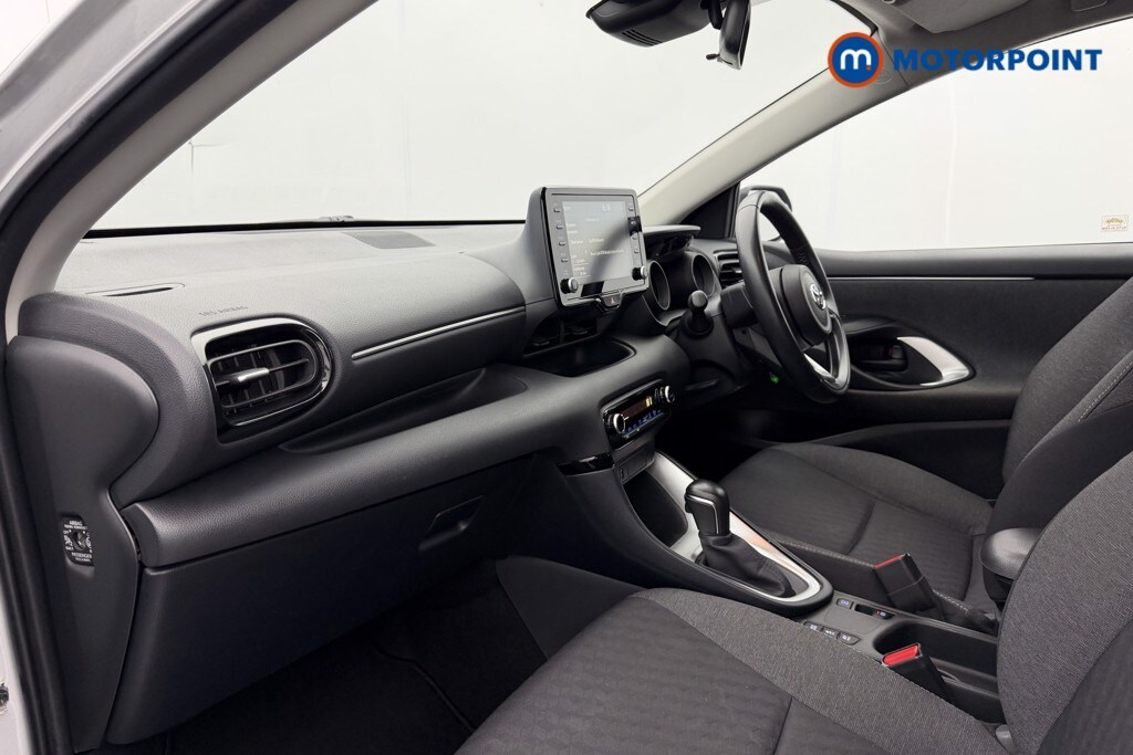 Used Toyota Yaris 2021 for sale - 77650693: Photo 38