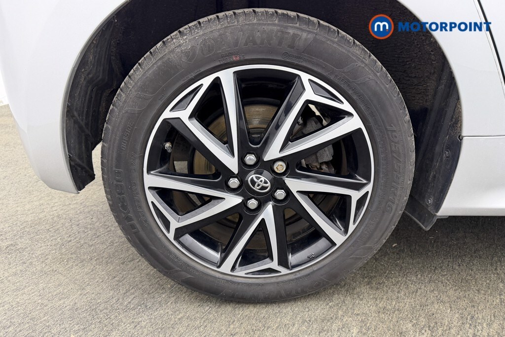 Used Toyota Yaris 2021 for sale - 77650693: Photo 44