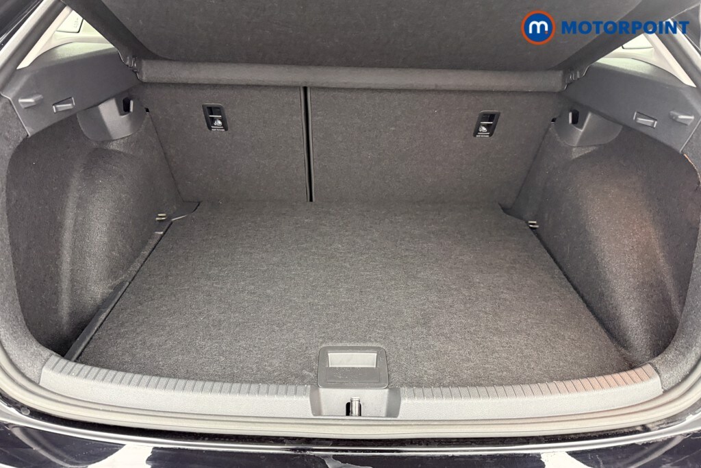 Used Volkswagen Taigo 2025 for sale - 77168223: Photo 30