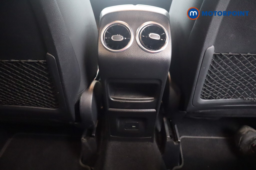 Used Mercedes-Benz GLA 2021 for sale - 76697157: Photo 21