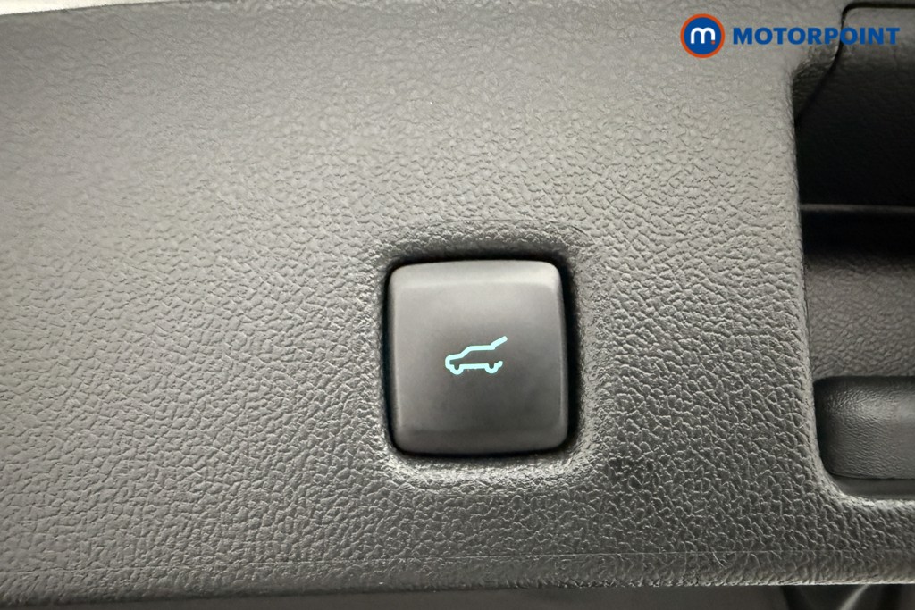 Used Ford Kuga 2022 for sale - 76394878: Photo 38