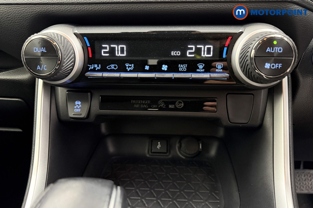 Used Toyota RAV4 2020 for sale - 76394359: Photo 19