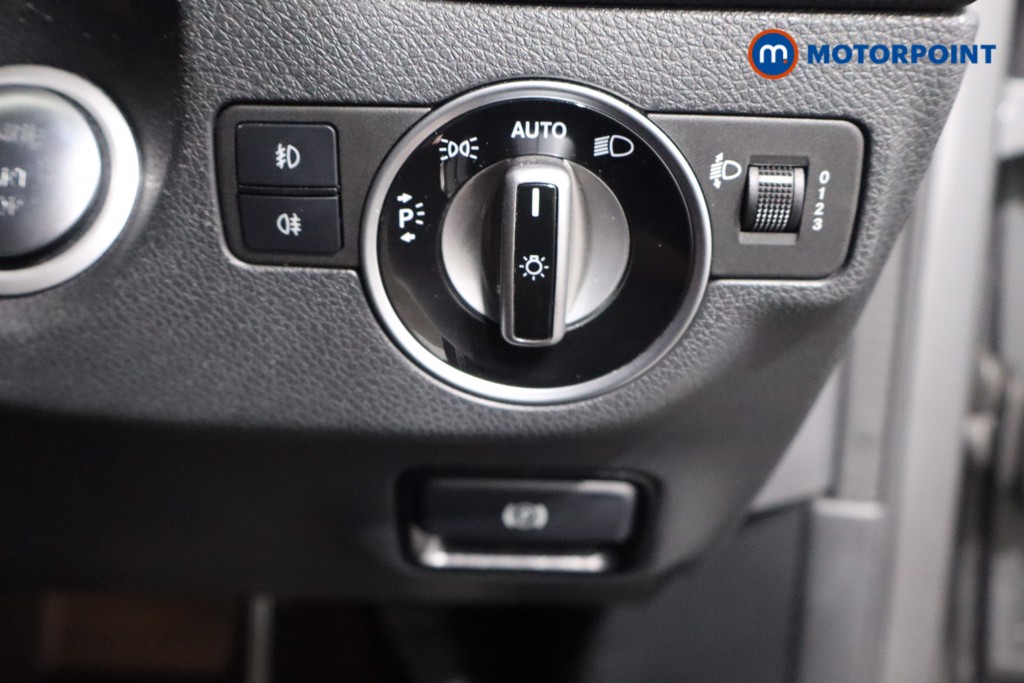 Used Mercedes-Benz GLA 2018 for sale - 76411465: Photo 29