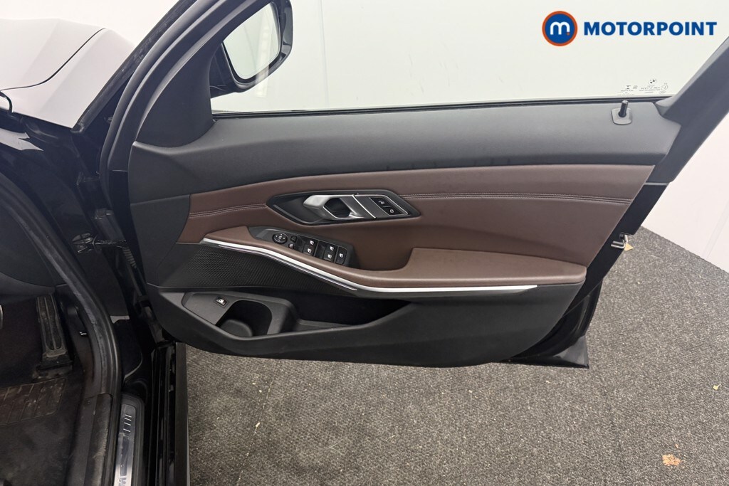 Used BMW 3 Series 2022 for sale - 77674927: Photo 18