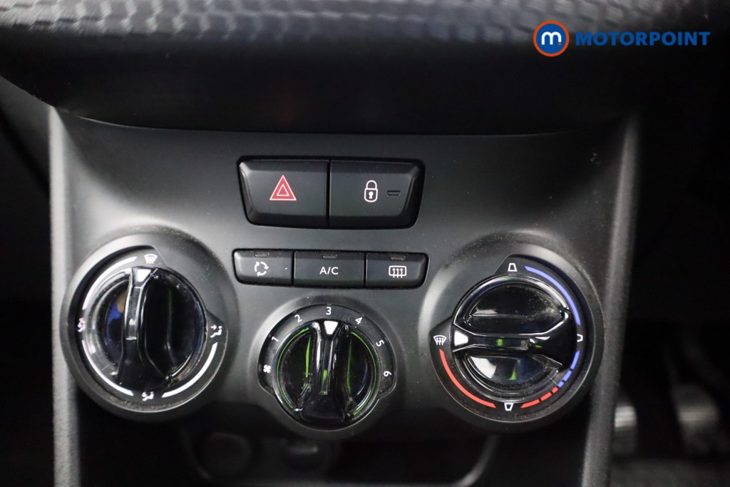 Used Peugeot 208 2018 for sale - 77026122: Photo 21