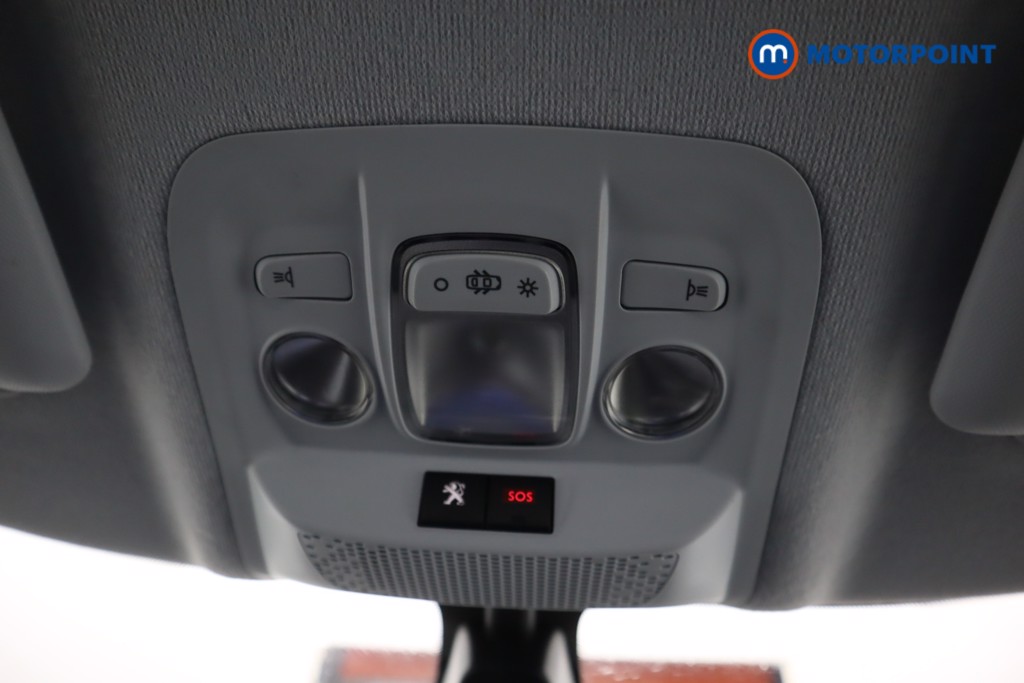 Used Peugeot 208 2018 for sale - 77026122: Photo 25