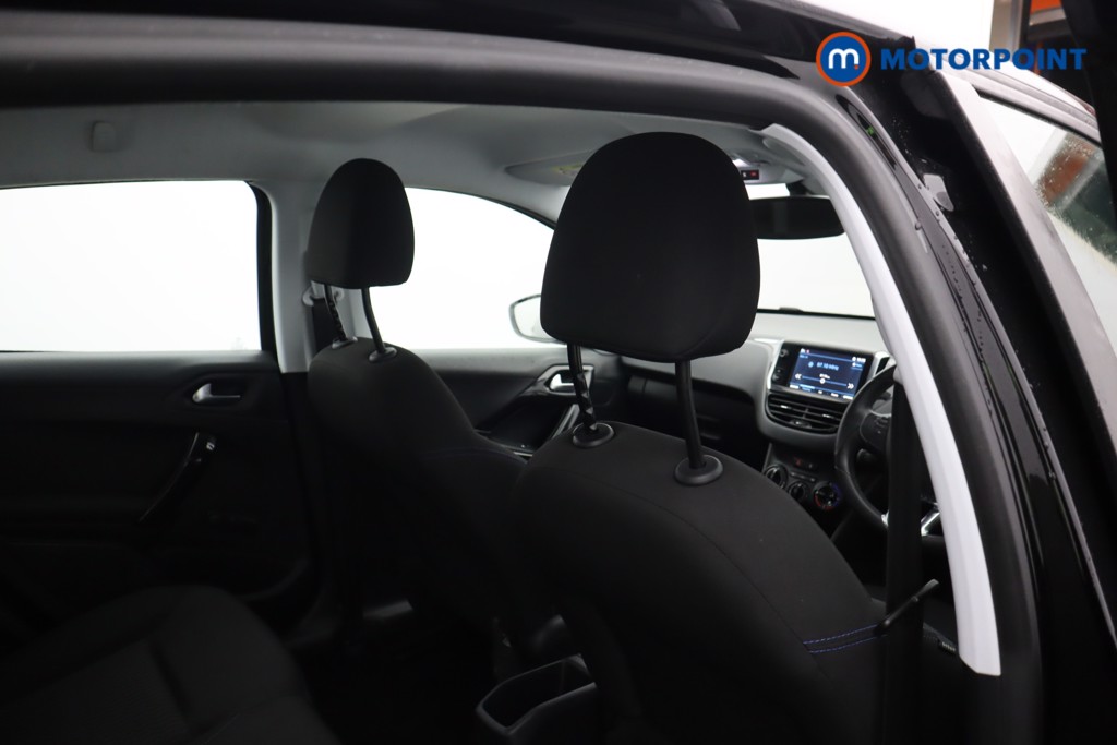 Used Peugeot 208 2018 for sale - 77026122: Photo 31