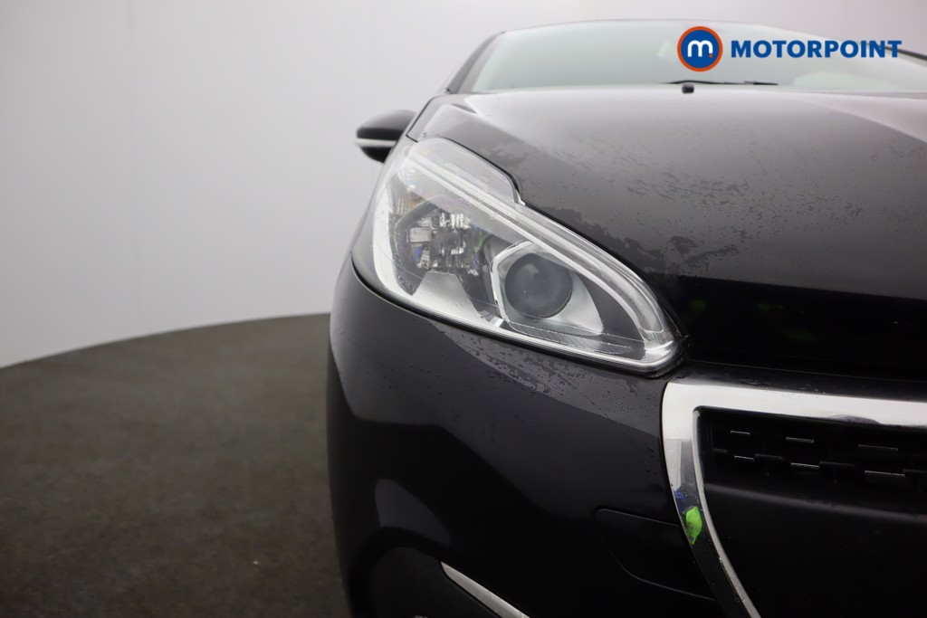 Used Peugeot 208 2018 for sale - 77026122: Photo 9