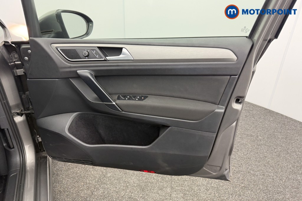 Used Volkswagen Golf SV 2016 for sale - 77179036: Photo 23