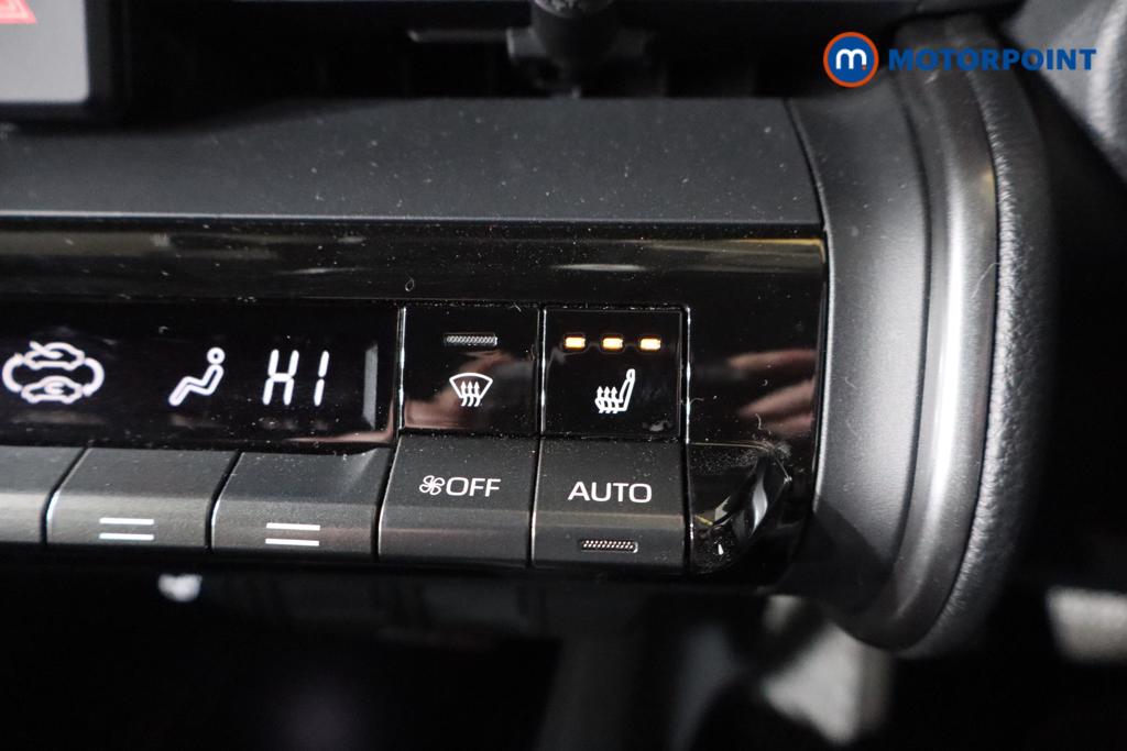 Used Toyota C-HR 2024 for sale - 77650725: Photo 17