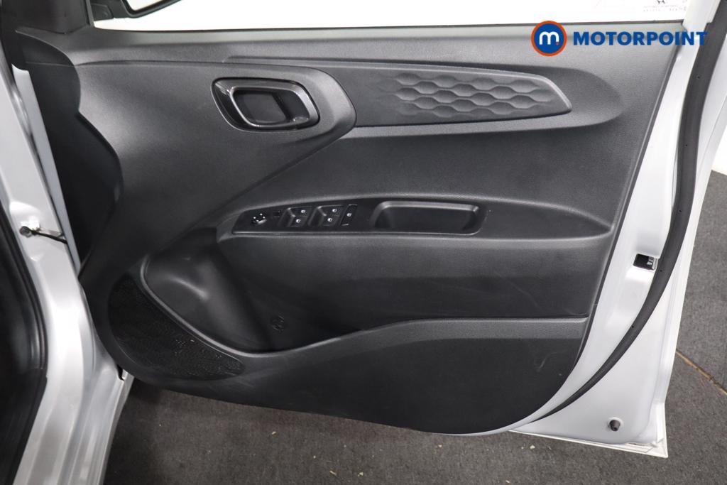 Used Hyundai i10 2022 for sale - 76364204: Photo 9
