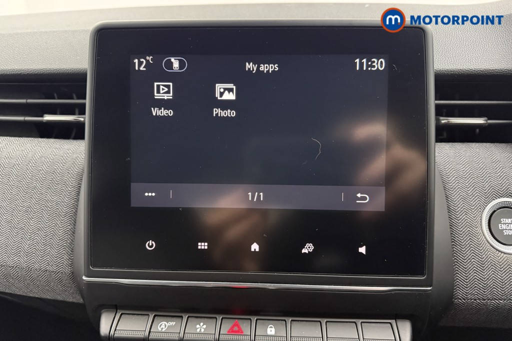 Used Renault Clio 2024 for sale - 76394356: Photo 18