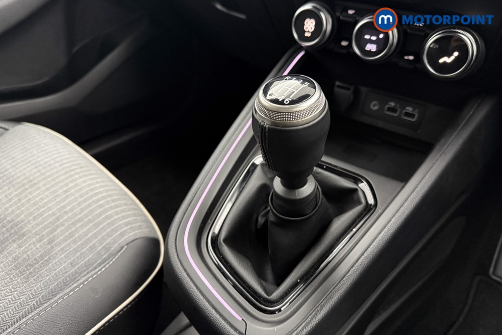 Used Renault Clio 2024 for sale - 76394356: Photo 21