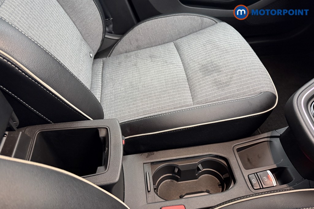 Used Renault Clio 2024 for sale - 76394356: Photo 22